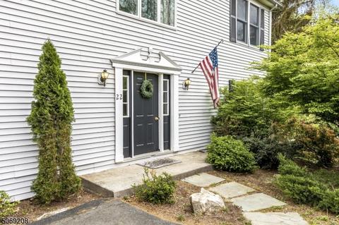 22 Arbor Rd, Wayne, NJ 07470 photo 3
