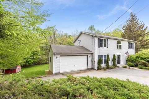22 Arbor Rd, Wayne, NJ 07470 photo 2