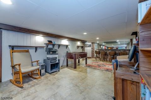 2 Ayers Ln, Clark, NJ 07066 photo 10