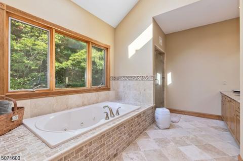 20 Rustic Ridge Rd, Randolph, NJ 07869 photo 16