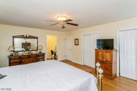 72 Fairmount Pl, Paramus, NJ 07652 photo 18