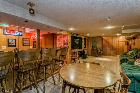 72 Fairmount Pl, Paramus, NJ 07652 photo 22
