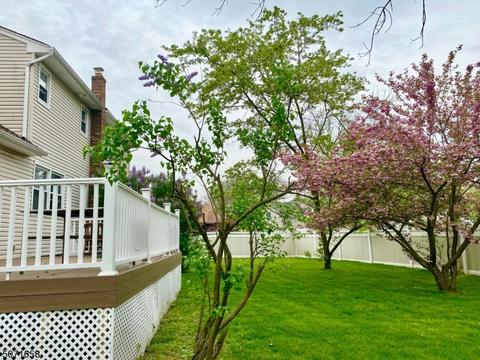 72 Fairmount Pl, Paramus, NJ 07652 photo 25