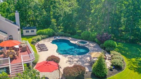 3 Castleton Ln, Flemington, NJ 08822 photo 2