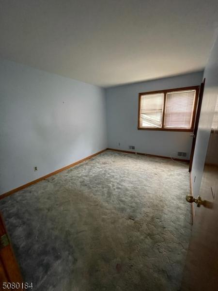 132 Chestnut St, Middlesex, NJ 08846 photo 9