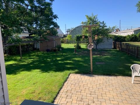132 Chestnut St, Middlesex, NJ 08846 photo 15