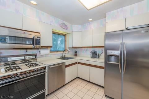 36 Graham Ave, Wayne, NJ 07470 photo 6
