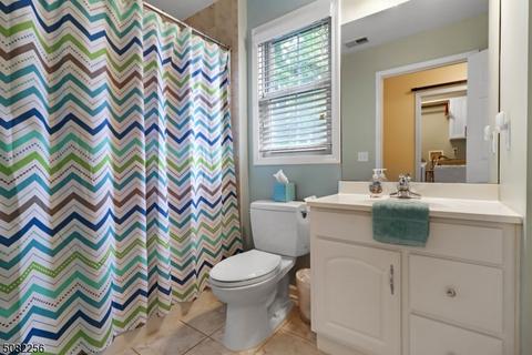 5 Beech St, Butler, NJ 07405 photo 15