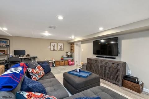 87 Mapes Ave, Springfield, NJ 07081 photo 14