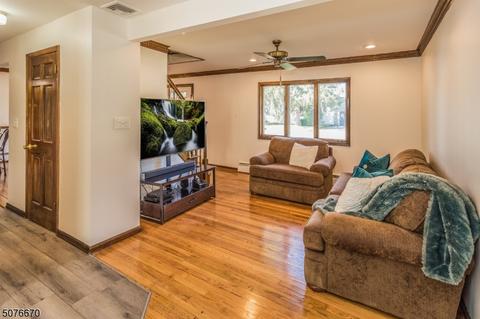 6 Bergen Ave, Haskell, NJ 07420 photo 5