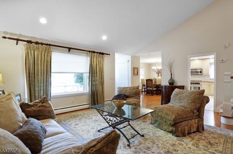 29 Archbridge Ln, Springfield, NJ 07081 photo 4