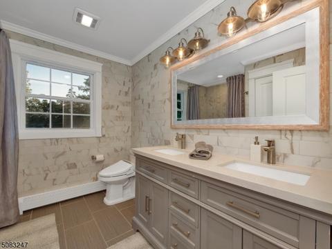 46 Gibbs Dr, Wayne, NJ 07470 photo 14