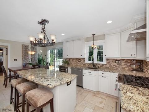 46 Gibbs Dr, Wayne, NJ 07470 photo 6