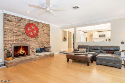 63 Chopin Dr, Wayne, NJ 07470 photo 15