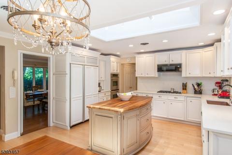 63 Chopin Dr, Wayne, NJ 07470 photo 12
