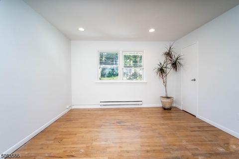 4 Byram Ave, Dover, NJ 07801 photo 13