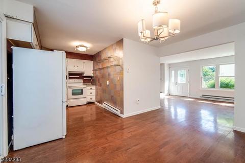4 Byram Ave, Dover, NJ 07801 photo 9