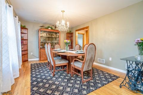 52 Circle Dr, Hampton, NJ 08827 photo 2