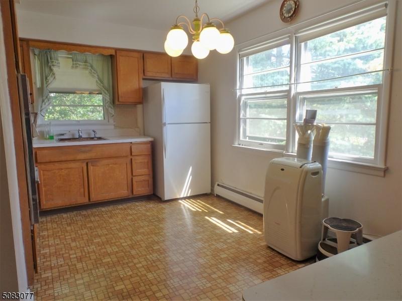  16 Pond St, Clifton, NJ 07013 photo 5