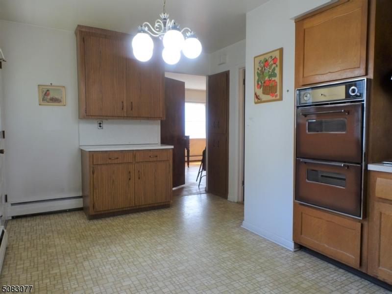  16 Pond St, Clifton, NJ 07013 photo 15