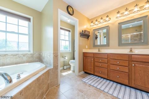 84 Helms Mill Rd, Hackettstown, NJ 07840 photo 14