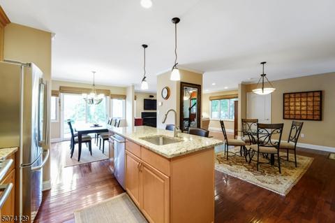 74 Eggers Ct, Summit, NJ 07901 photo 2