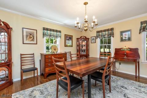 37 Robin Ct, Hampton, NJ 08827 photo 5