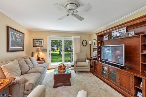 37 Robin Ct, Hampton, NJ 08827 photo 10