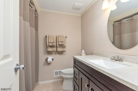 37 Robin Ct, Hampton, NJ 08827 photo 17