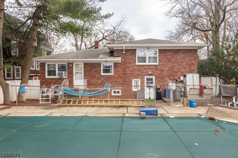 211 E 5th Ave, Roselle, NJ 07203 photo 5