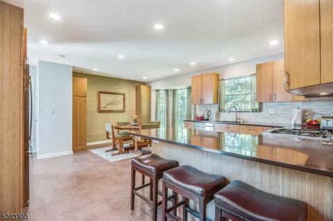 4 Caribou Cir, Wayne, NJ 07470 photo 6