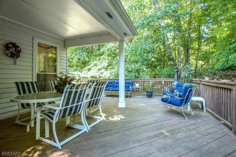 4 Caribou Cir, Wayne, NJ 07470 photo 22