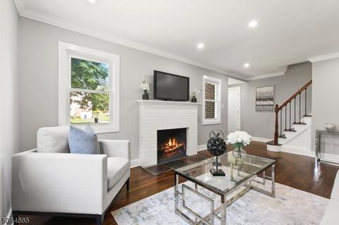 955 Carnegie Ave, Plainfield, NJ 07060 photo 9