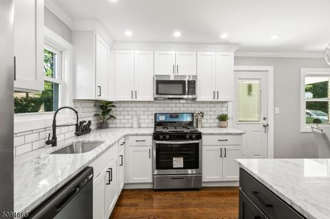 955 Carnegie Ave, Plainfield, NJ 07060 photo 16
