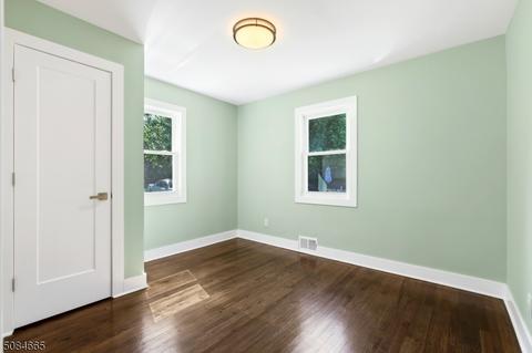 955 Carnegie Ave, Plainfield, NJ 07060 photo 11