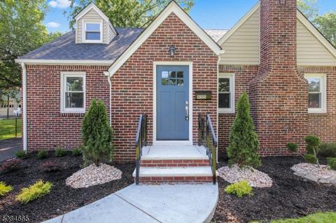 955 Carnegie Ave, Plainfield, NJ 07060 photo 4