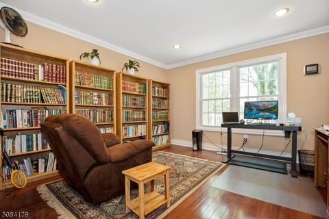 80 Sturbridge Cir, Wayne, NJ 07470 photo 4