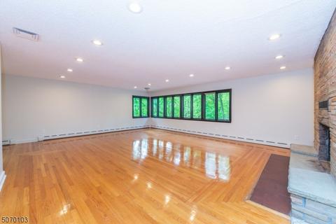 38 Peterson Rd, Wayne, NJ 07470 photo 4