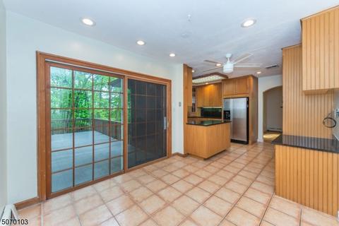38 Peterson Rd, Wayne, NJ 07470 photo 7