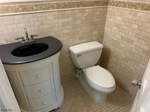107 Alder Ave, Wayne, NJ 07470 photo 11