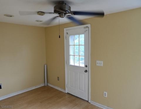 611 Thomas Pl, Bound Brook, NJ 08805 photo 5