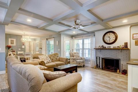 5 Scribner Pl, Wayne, NJ 07470 photo 5