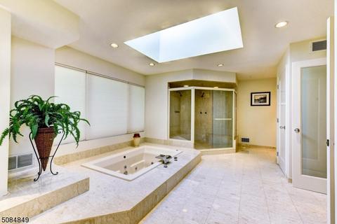 78 Westview Rd, Wayne, NJ 07470 photo 14