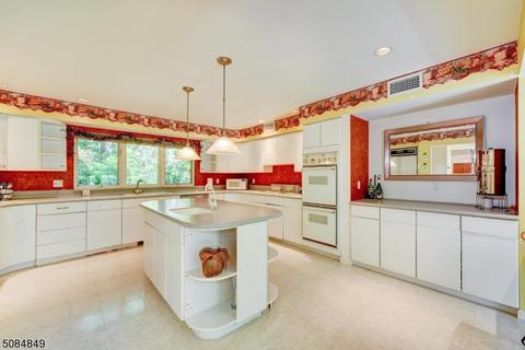 78 Westview Rd, Wayne, NJ 07470 photo 10