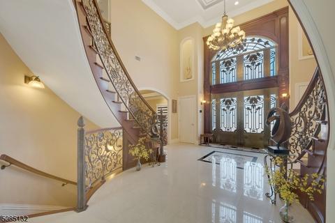 14 Madden Ct, Edison, NJ 08820 photo 4