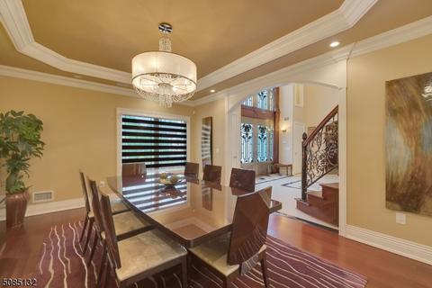 14 Madden Ct, Edison, NJ 08820 photo 13