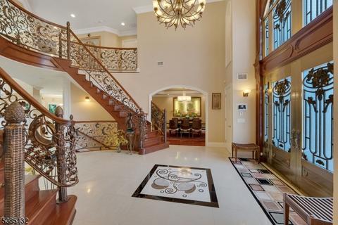14 Madden Ct, Edison, NJ 08820 photo 6
