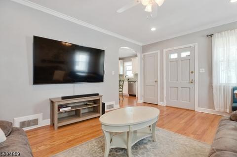 44 Schaefer Rd, Maplewood, NJ 07040 photo 5