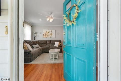 44 Schaefer Rd, Maplewood, NJ 07040 photo 3