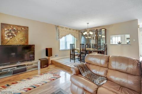 88 Woodward Ln, Basking Ridge, NJ 07920 photo 9